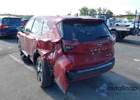 2022 Nissan Rogue Sl Intelligent Awd z USA, uszkodzony, nr VIN 5N1BT3CB7NC672492